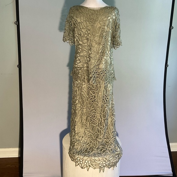 Silken Poetry Sage Green XL 2 Piece Mother of the Bride Dress Crocheted Beaded - Picture 11 of 16